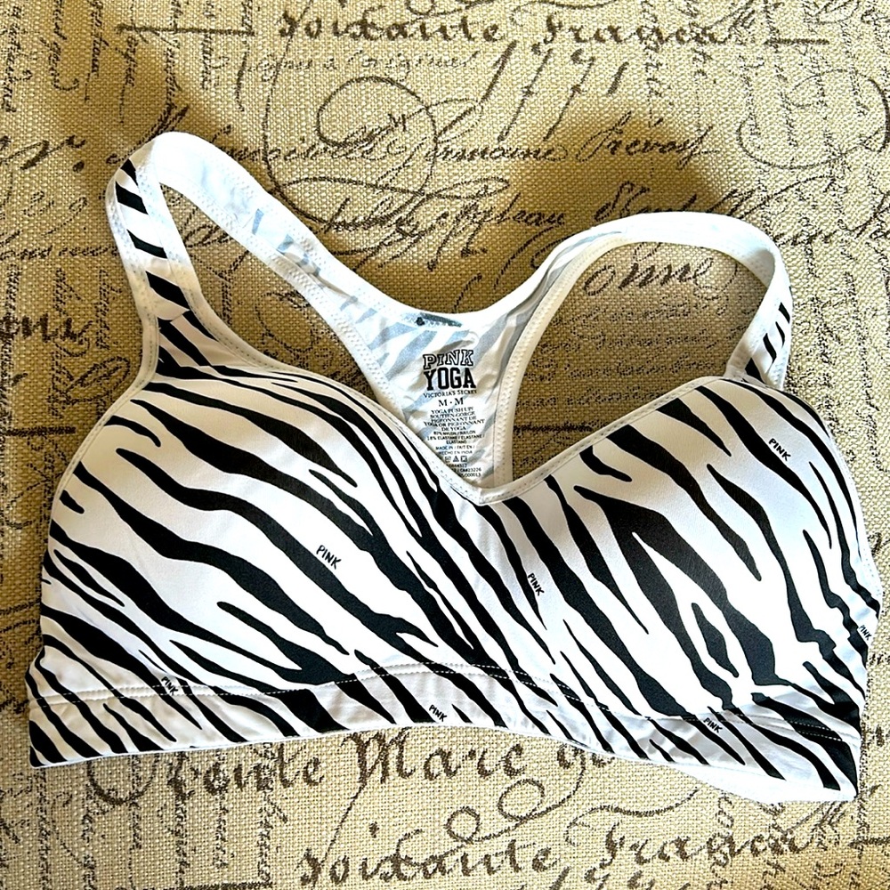 Victoria’s Secret PINK Yoga Sports Bra size Medium